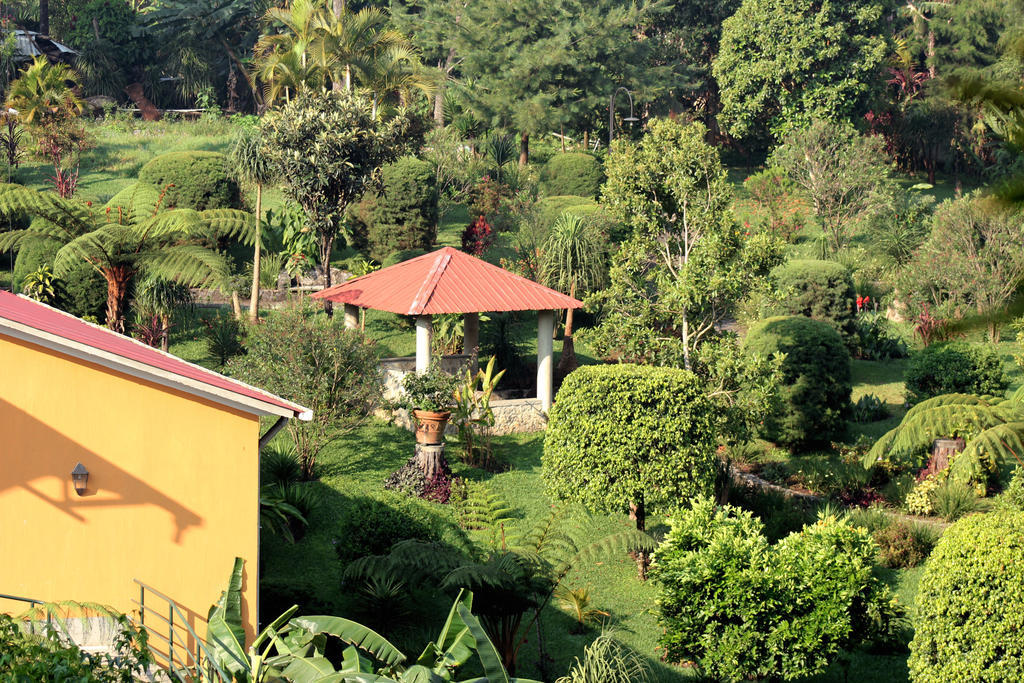 Park Hotel Santa Cruz Verapaz Exterior foto